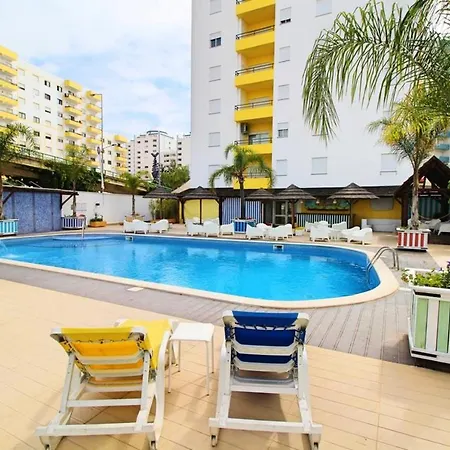Modern In With Pool 50 M² * Portimao